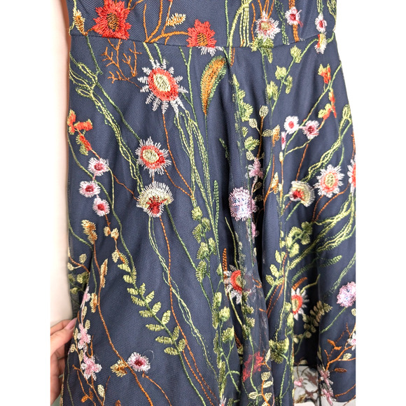 Morgan & Co Navy Lace Floral Embroidered Illusion Garden Fairy Short Formal Gown - Picture 10 of 16